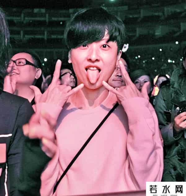 徐濠萦骂中国人