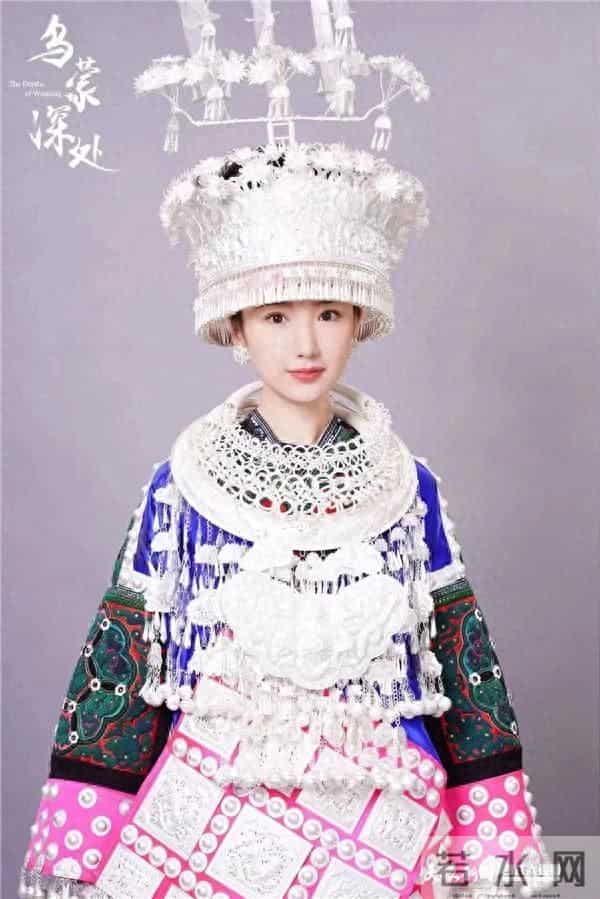 热播剧《乌蒙深处》女主盛装出自她手 杨再美“绣”出文化自信