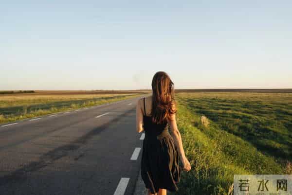 女到中年，不能困在一个地方太久