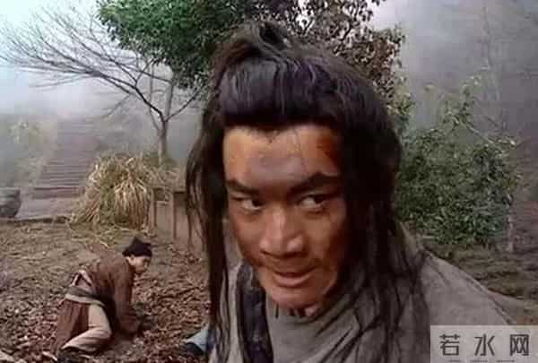 水浒双雄命运悬殊：林冲一身本事却步步绝境，武松凭啥处处逢生？