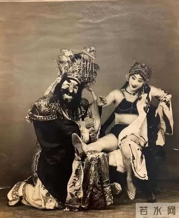 京剧看着这么高级为什么在古代是下九流呢？