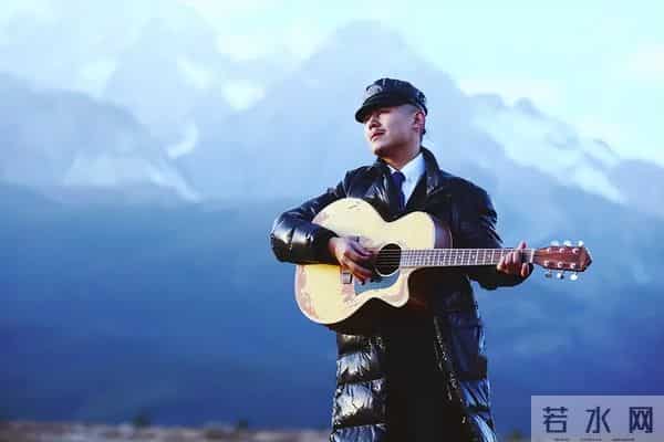 事实证明，靠鸡汤救穷人，稳坐“神坛”的大冰，已走上另一条道路