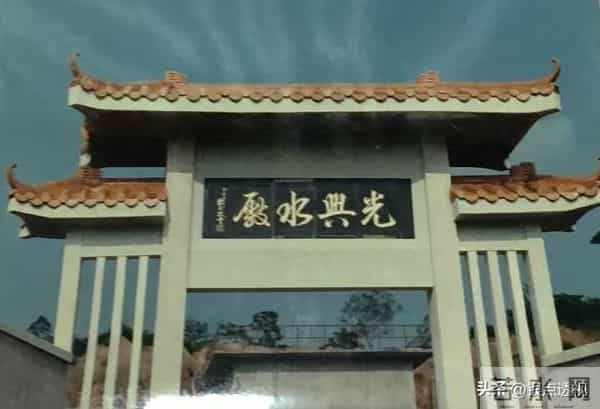 侨乡掠影之归湖龙溪村光耀公祠