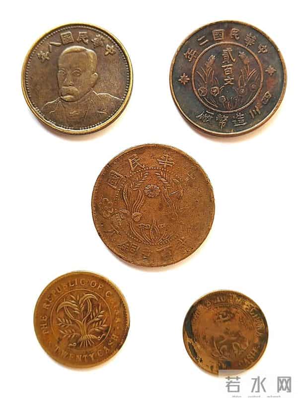 120.75 万双旗币深度解析：稀有版本、市场逻辑与收藏指南