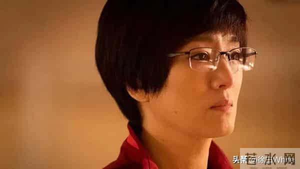 巩俐1986年手写稿曝光！字迹遒劲有力，书法爱好者迫不及待要临摹