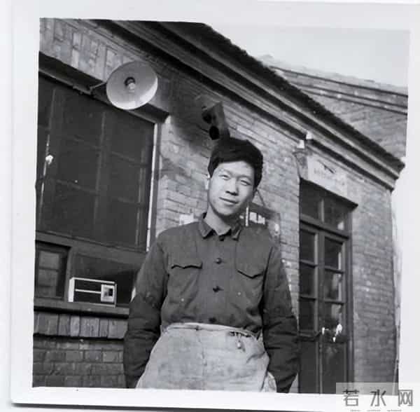 人设崩塌？上亿身价，竟无力支付费用，马未都终于“装”不下去？