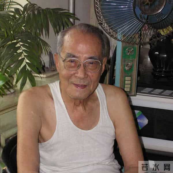 用一个“假名字”演了一辈子戏，娶了世界冠军，晚年只剩窗前孤影