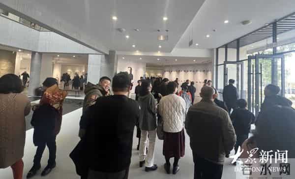 从乡土情怀到都市心灵景观——张望美术馆开馆名家谈