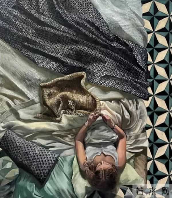 俯视下掩盖的情绪，色彩布局拉开的空间距离感，好独特的视角！