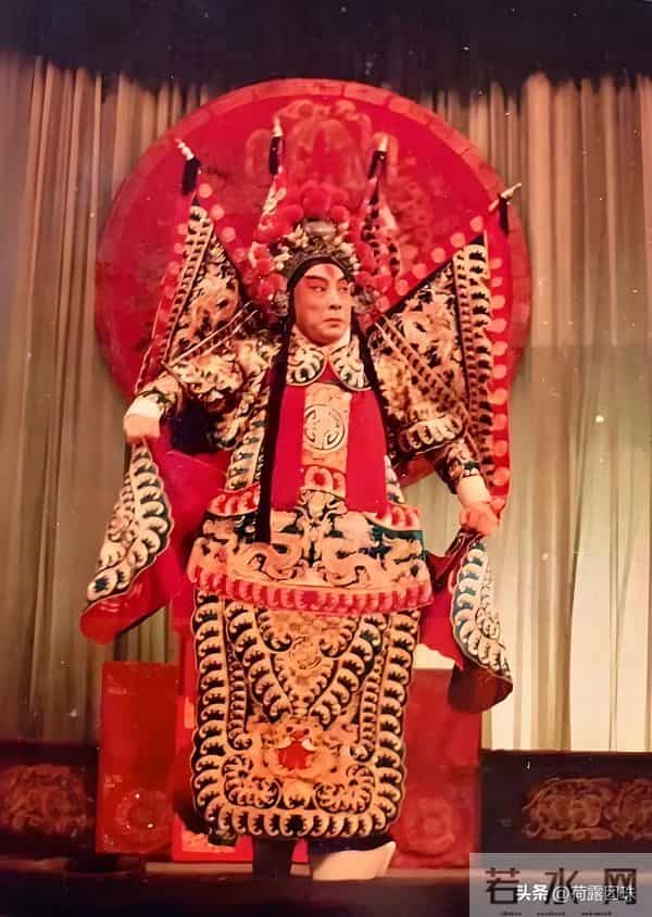 剑影琴心话短长——厉慧良和他的“厉派”武生