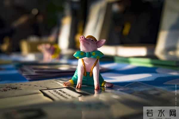 书法圈炸锅！曾翔怒喷："评委是猪，作者是猪倌，获奖全靠喂猪食"