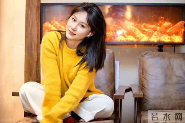 （完）他让我跪着擦鞋时，我闻到他袖口残留的雪松香：你还装？下