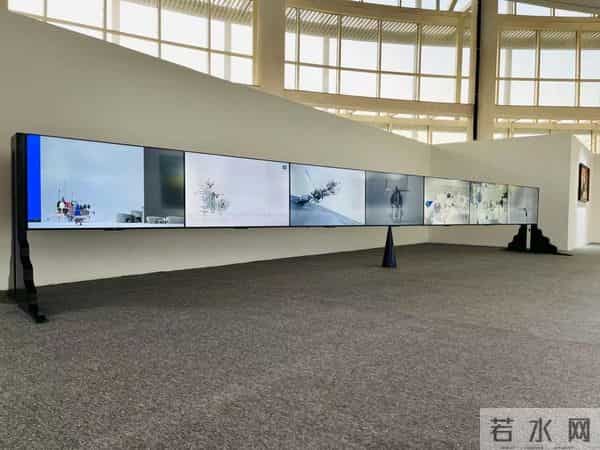 这场展览，用雕塑与时代对话