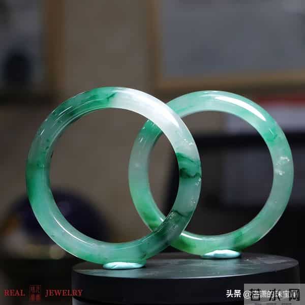 非洲翠的7大冷知识：外号“倒霉石”，颜值天花板，永远的配角。