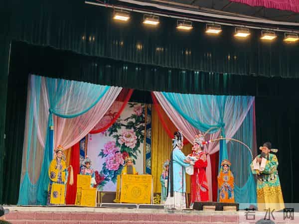 开封青年豫剧团