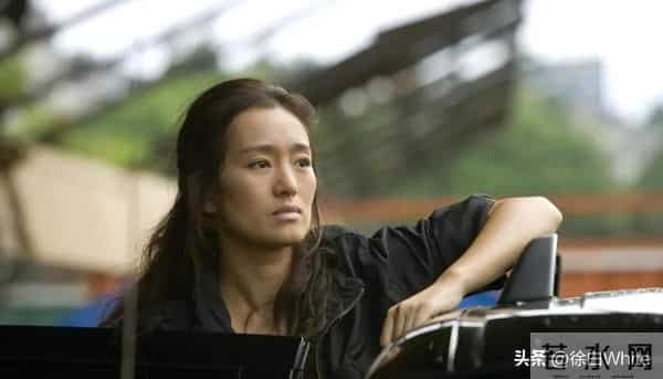 巩俐1986年手写稿曝光！字迹遒劲有力，书法爱好者迫不及待要临摹