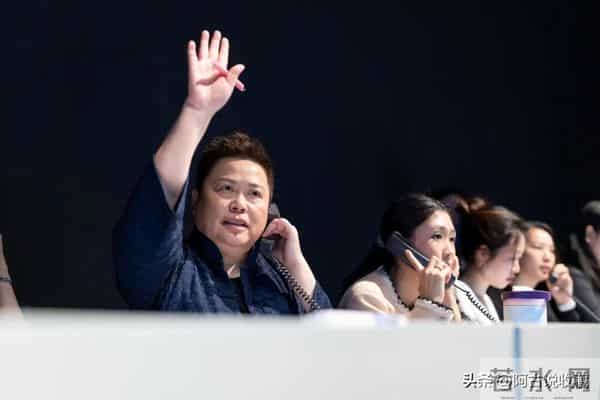 两项世界拍卖纪录诞生！｜苏富比冈田美术馆专场再提白手套