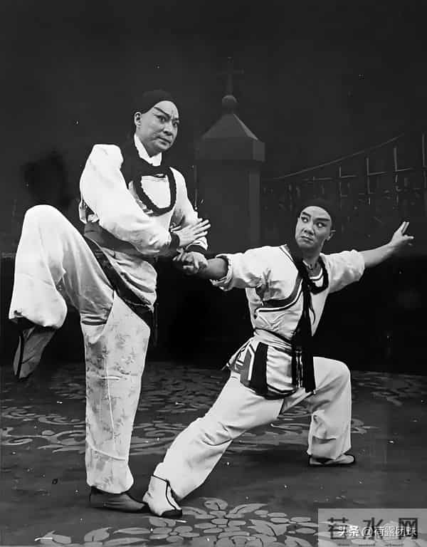 剑影琴心话短长——厉慧良和他的“厉派”武生