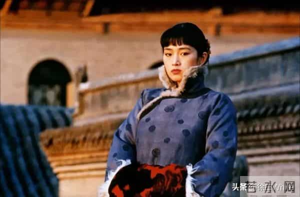 巩俐1986年手写稿曝光！字迹遒劲有力，书法爱好者迫不及待要临摹