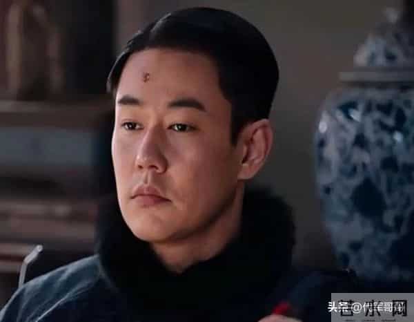 爸爸是国家一级演员，出道15年不温不火，36岁靠《四喜》终于红了