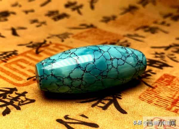 关于绿松石的八大冷知识：它比珍珠还娇气，史上最早被仿制的宝石