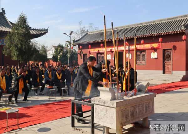 归德田氏举行2025年寒衣节拜祖典礼