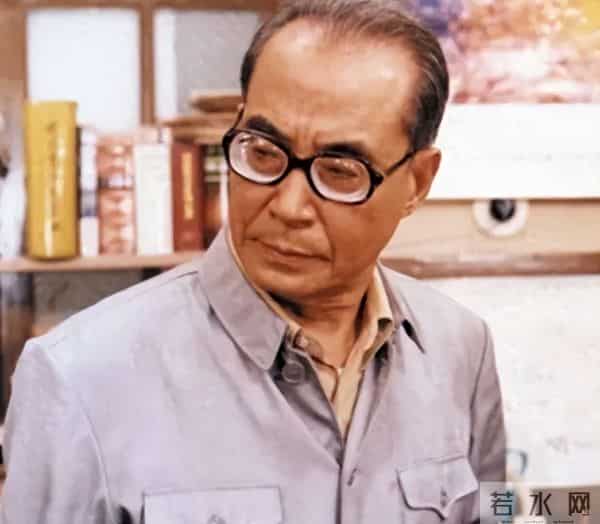 用一个“假名字”演了一辈子戏，娶了世界冠军，晚年只剩窗前孤影