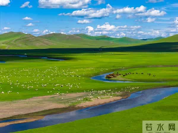 人生三境界：慢行得从容，远行见天地，独行成格局