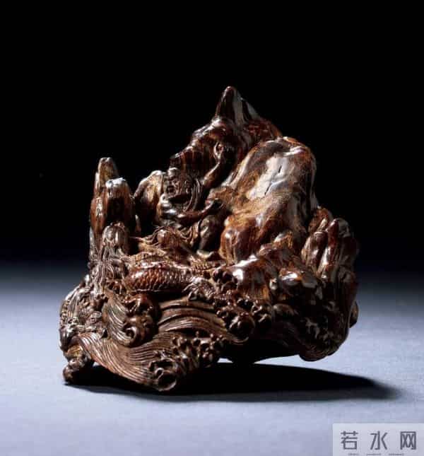 沉香为何价值连城？一克万金背后的秘密大公开！