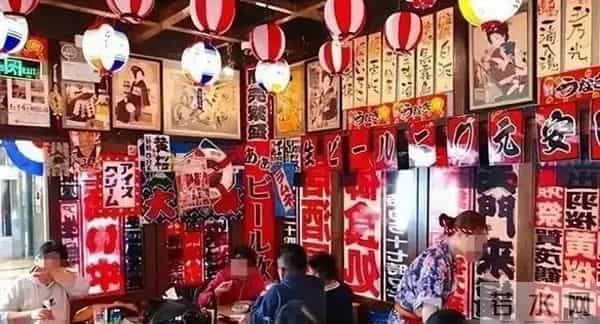 上海古北住着两万日本人，他们不吵不闹，却扎根四十