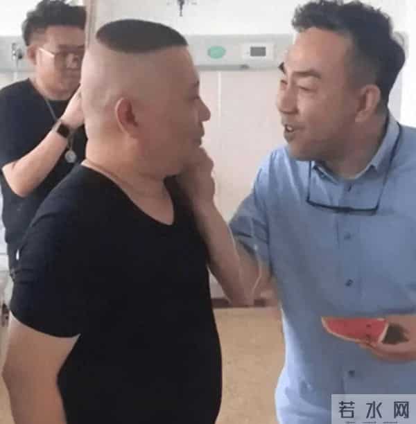 杨议直播再“砸缸”！郭德纲不再给他留脸面，当初于谦说的太对了