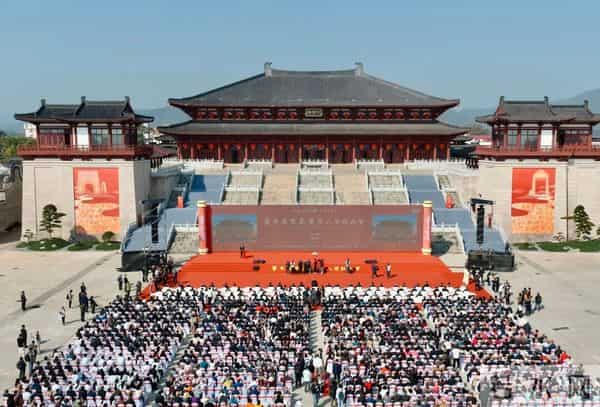 张颂文发朋友圈又提家乡韶关