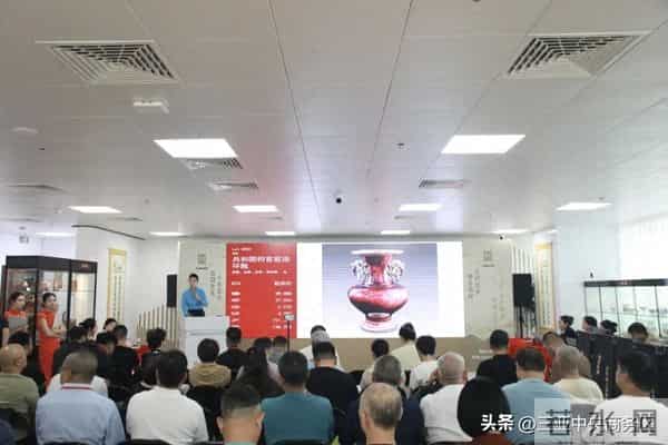 海南东周拍卖2025秋季文物艺术品拍卖会在三亚举槌