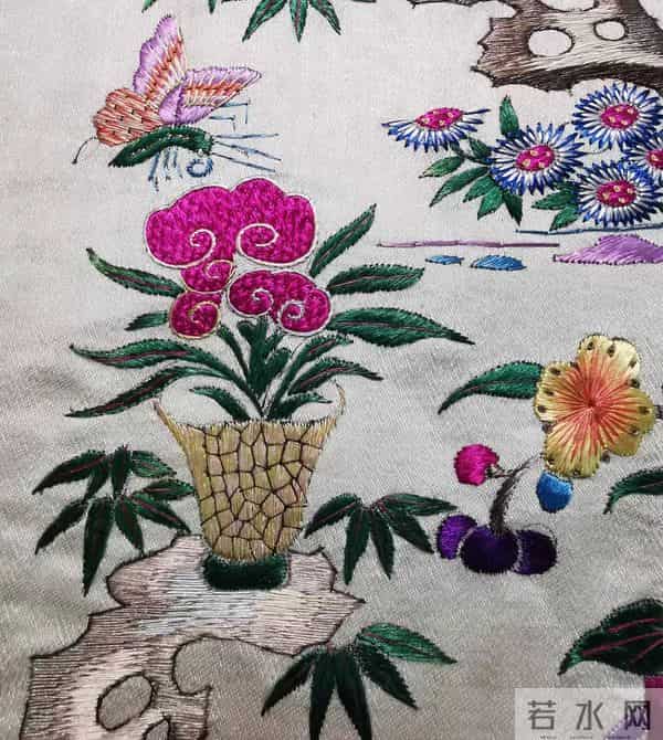 精美老绣
