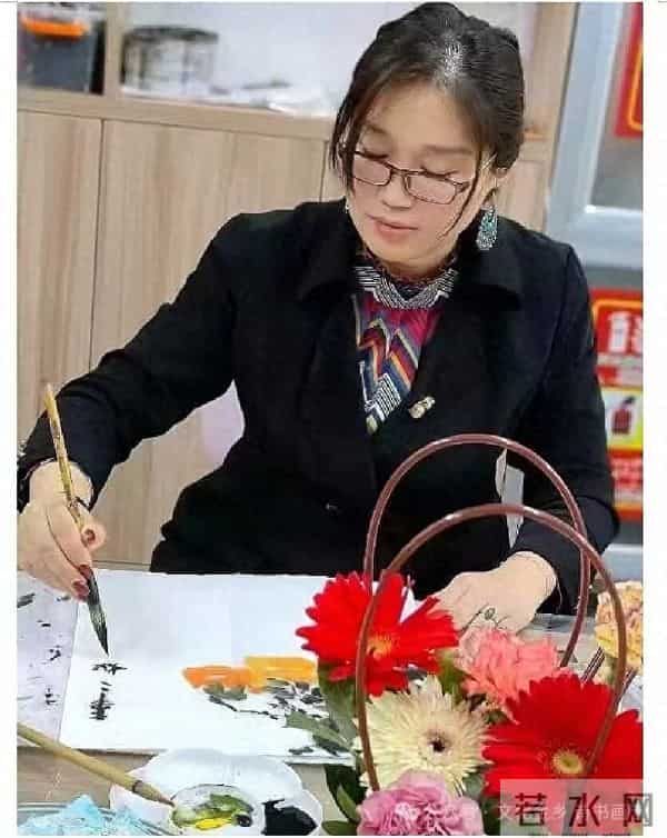 山东画家陈艳敏的牡丹情恋