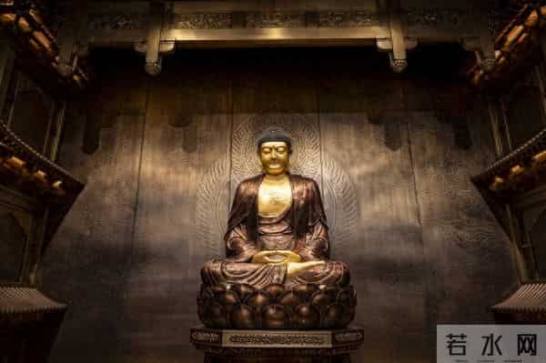 穿越千年的心灵之旅：佛教在中国的传播与繁荣