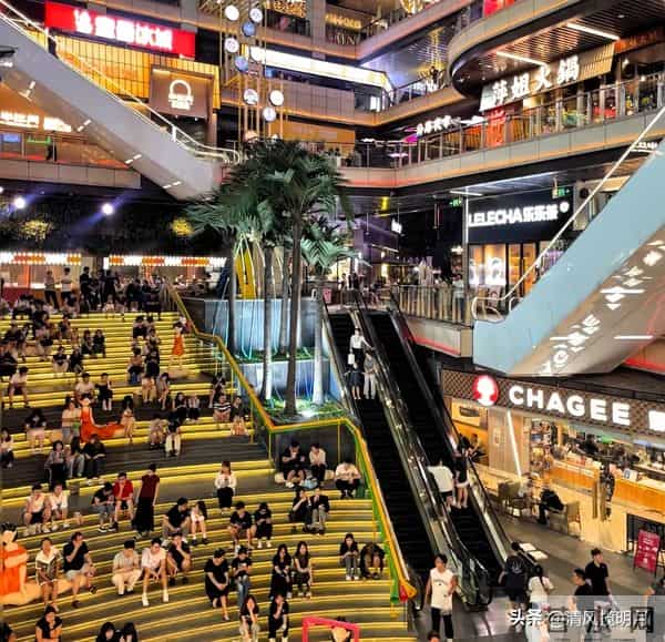 刚从河北邯郸回来，毫不客气的说，邯郸就是全国郊区城建天花板！