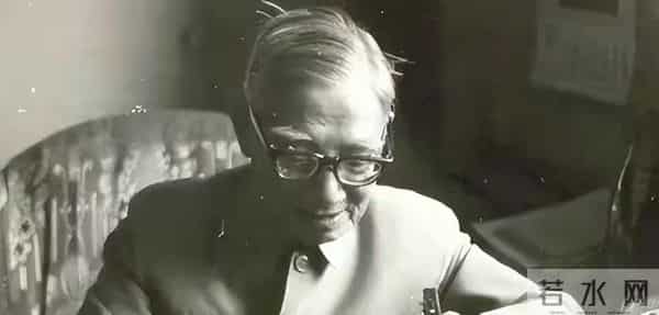 两任妻子郁郁而终，6 子女恨之入骨，独活 93 岁，原配子女无一送终