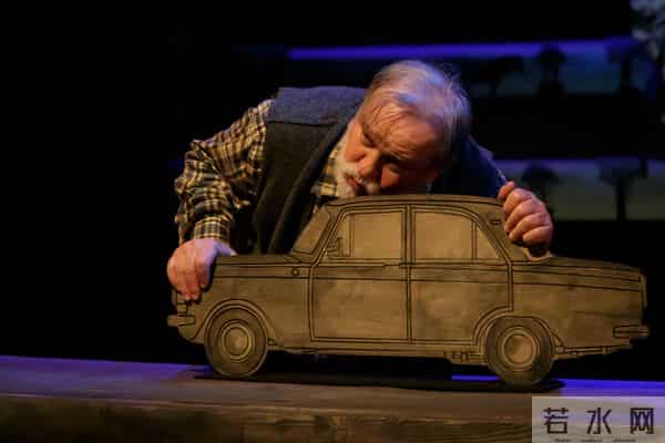 “我们想象中的上海，和实际看到的上海一样，只不过天气特别好”