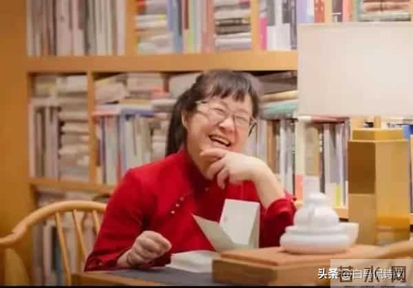 余秀华再出新作，题目雷人，可诗真的好，一读让人倍觉惊艳、叹服