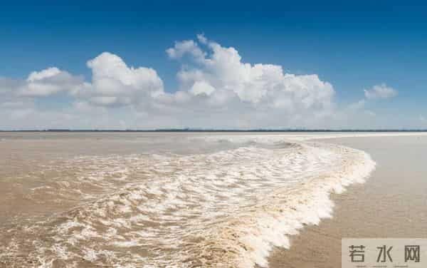 他被身边人称为“当今李白”，为何呢？这13首原创诗告诉你答案