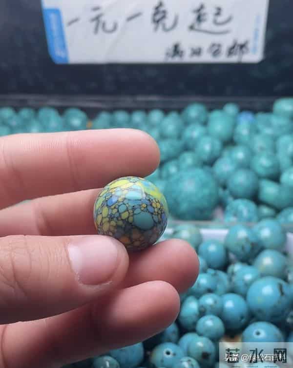 原来这些绿松石都是假的