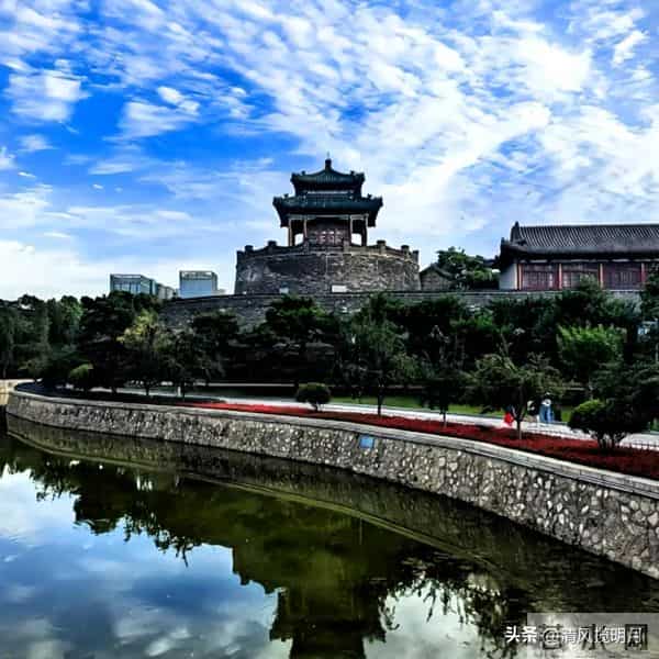 刚从河北邯郸回来，毫不客气的说，邯郸就是全国郊区城建天花板！