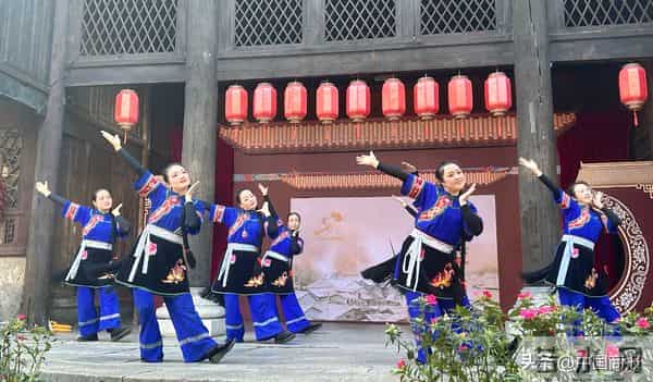 石头城里穿越时光，贵州安顺藏着一个“活着的明朝”