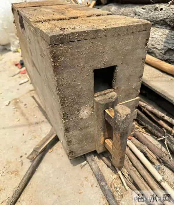 农村逐渐消失5个老物件，图四在以前“比命都重要”你还认识几个