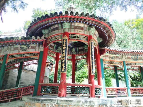 颐和园画中游及荇桥之匾额、对联赏析