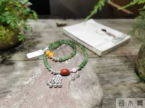 流年是本写满遗憾的书（散文）