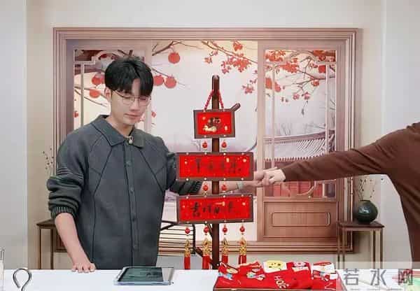 这边大家还在心疼鹏鹏跟传熙总上夜班，结果这确是他俩自己申请的