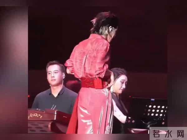 华晨宇：我可以原谅你的无知，但是会在心里嘲笑你一万次！