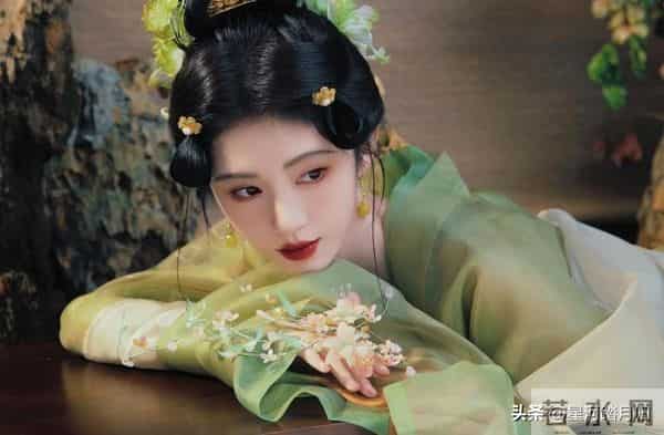 离婚当天，老公提出再同居一晚，女人：结婚八年，他却如此陌生！